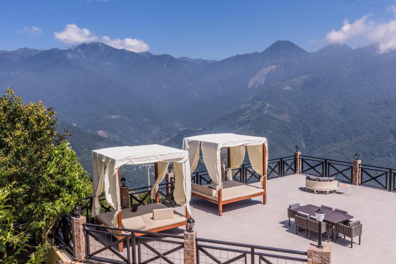 Le Retour Du Printemps Villa Renai Bagian luar foto